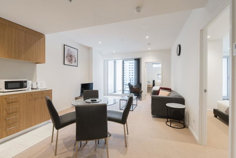 Ther-Rich 2Brm CBD Apartment - Perisher Accommodation 18