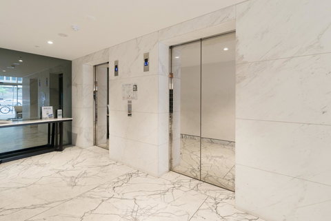 Ther-Rich 2Brm CBD Apartment - Perisher Accommodation 34