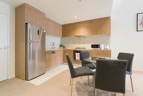 Ther-Rich 2Brm CBD Apartment - Perisher Accommodation 23