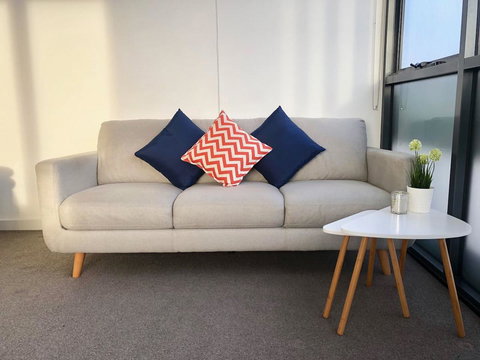 CENTRAL ESCAPE 2 BEDROOM @ ADELAIDE CBD - Perisher Accommodation 4