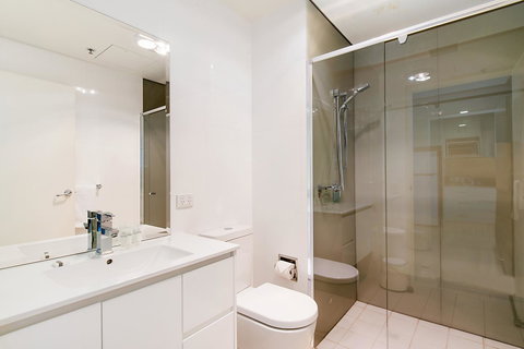 Stylish And Comfortable, Views Over Gouger St! - Perisher Accommodation 14