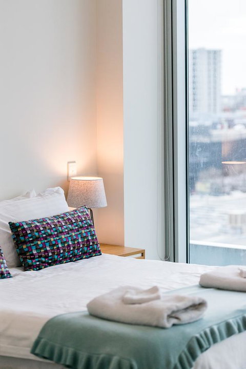 Stylish And Comfortable, Views Over Gouger St! - Perisher Accommodation 10