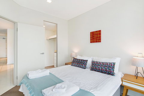 Stylish And Comfortable, Views Over Gouger St! - Perisher Accommodation 11