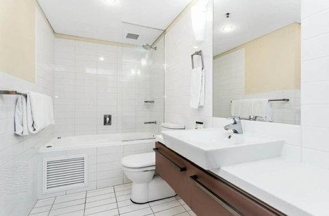 Oaks Horizon+city View+free Parking - Perisher Accommodation 12