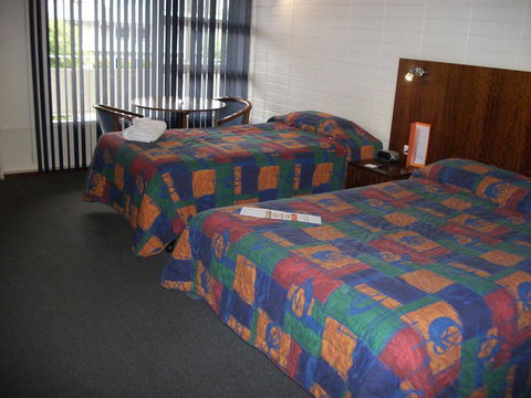 HotelMOTEL Adelaide - Perisher Accommodation 4