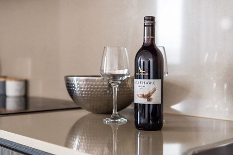 Modern 2 Bedroom+WIFI/Netflix/Parking+Great Views! - Perisher Accommodation 29