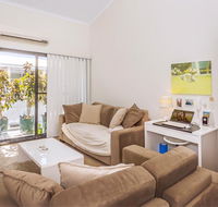 Home Apartment - Perth City Centre - Free WiFi - Perisher Accommodation