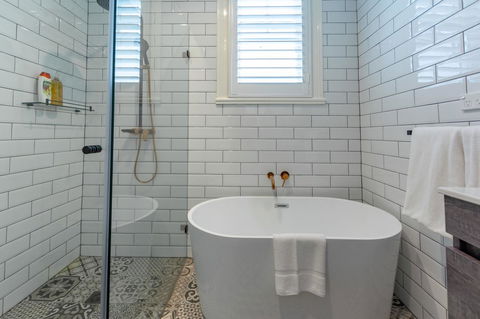 Heritage Townhouse Near Harbour Bridge - Perisher Accommodation 2