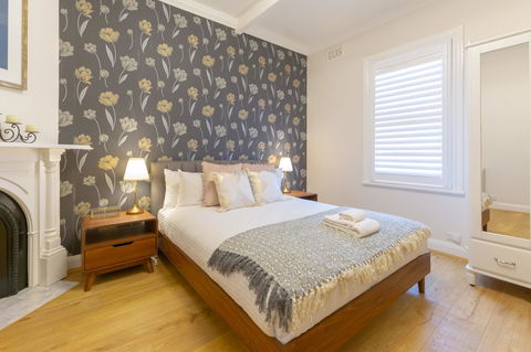 Heritage Townhouse Near Harbour Bridge - Perisher Accommodation 36