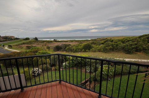 Beachfront Apartments - Perisher Accommodation 0