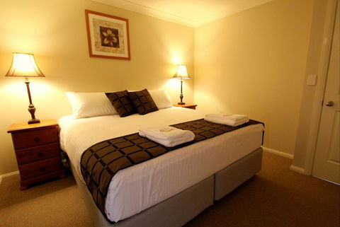 Colonial Court Villas - Perisher Accommodation 24