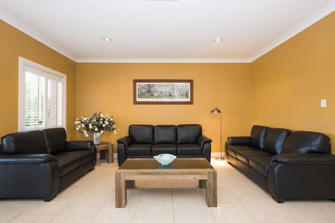 Colonial Court Villas - Perisher Accommodation 16