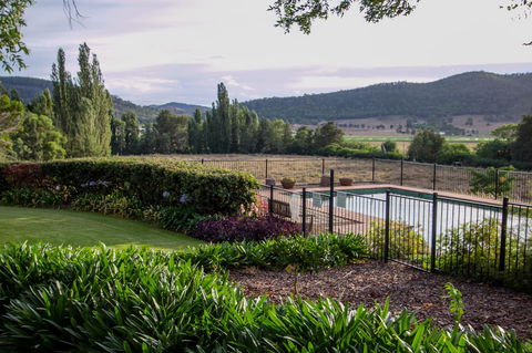 Stay In Mudgee The Grove, The Church, And Premium Private Homestead - Perisher Accommodation 13