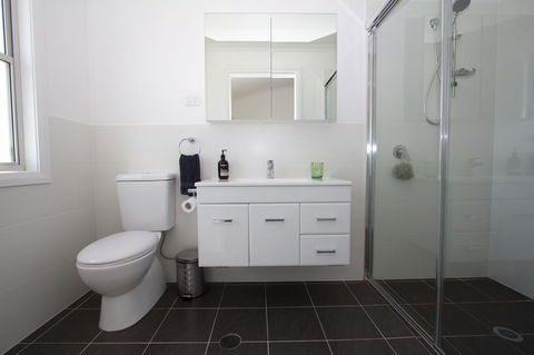 Stay In Mudgee The Grove, The Church, And Premium Private Homestead - Perisher Accommodation 7