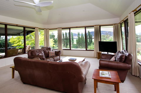 Stay In Mudgee The Grove, The Church, And Premium Private Homestead - Perisher Accommodation 0