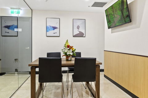 YEHS Hotel Sydney QVB - Perisher Accommodation 17