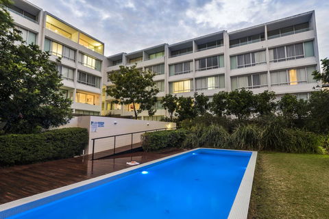 Oaks Nelson Bay Lure Suites - Perisher Accommodation 9