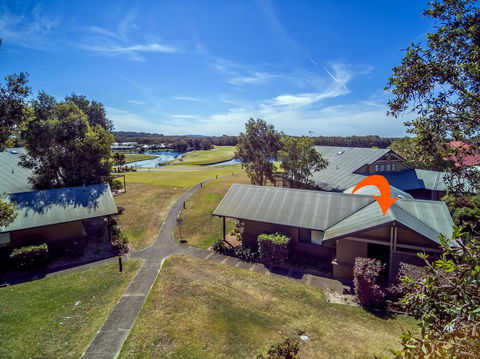 Condo 105 @ Horizons Golf Resort - Salamander Bay NSW - Perisher Accommodation 4