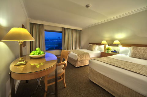 Stamford Plaza Sydney Airport Hotel & Conference Centre - Perisher Accommodation 12