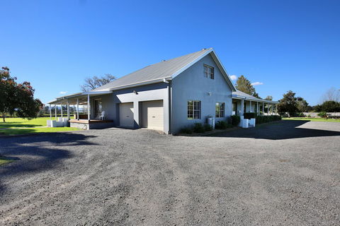 Terara Riverside Retreat - Perisher Accommodation 43