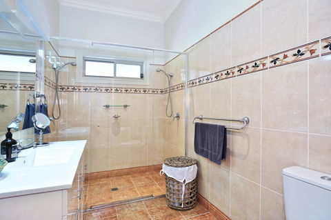 Terara Riverside Retreat - Perisher Accommodation 15