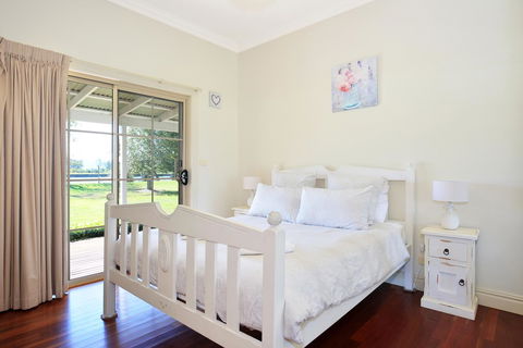 Terara Riverside Retreat - Perisher Accommodation 14