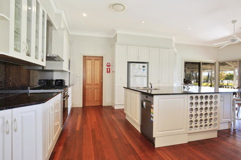 Terara Riverside Retreat - Perisher Accommodation 8