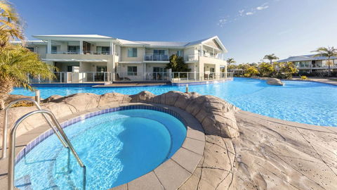 Oaks Port Stephens Pacific Blue Resort - Perisher Accommodation 1