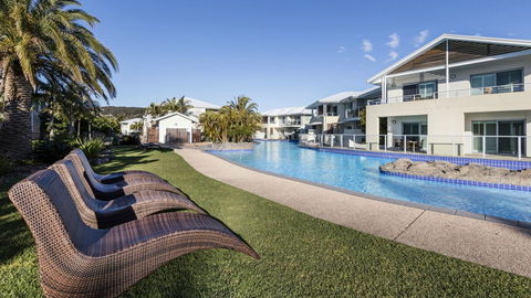 Oaks Port Stephens Pacific Blue Resort - Perisher Accommodation 2
