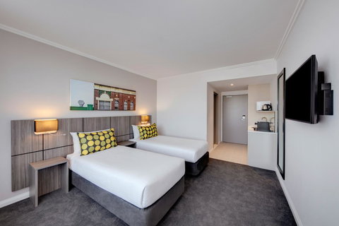 Mercure Sydney Bankstown - Perisher Accommodation 6
