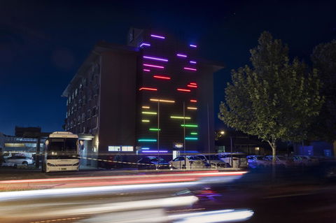 Mercure Albury - Perisher Accommodation 0