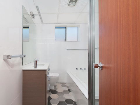 Victoria Parade, Kiah, Unit 10, 53 - Perisher Accommodation 11