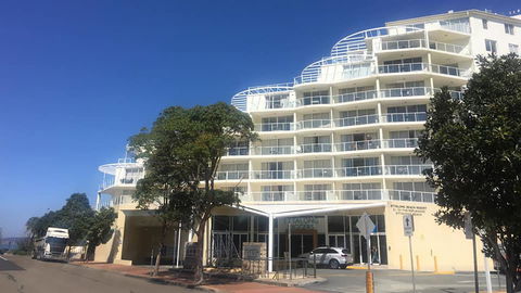 BASE Holidays - Ettalong Beach Premium Apartments - Perisher Accommodation 0