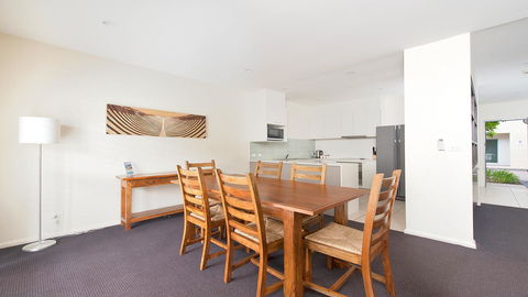 Pacific Blue, Salamander Bay - Perisher Accommodation 24