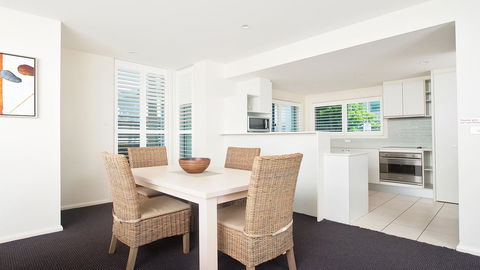 Pacific Blue, Salamander Bay - Perisher Accommodation 13