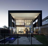 Casuarina Beachfront House - Hostie Properties - Perisher Accommodation