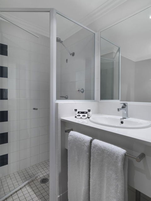 Ibis Styles Sydney Central - Perisher Accommodation 8