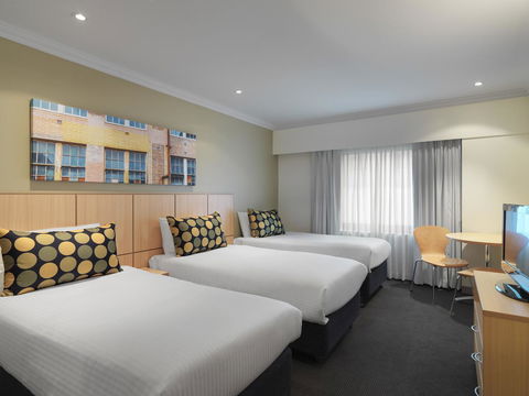 Ibis Styles Sydney Central - Perisher Accommodation 15