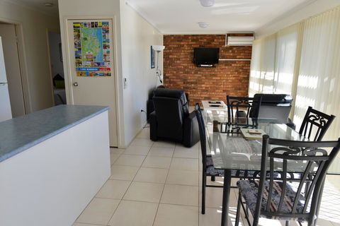 Beach House Holiday Apartments - Perisher Accommodation 8