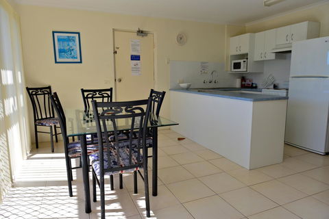 Beach House Holiday Apartments - Perisher Accommodation 11