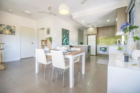 ZEN QUEST - The NOMADS PAD Near Nightcliff Markets & Sunset Foreshore - Perisher Accommodation 13