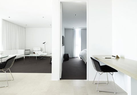 Burbury Hotel - Perisher Accommodation 24