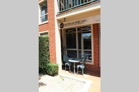 Box Hill Studio 3 At Canterbury Gardens - Perisher Accommodation 3