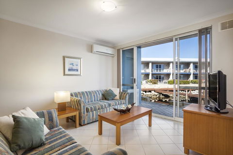 C Mandurah Resort & Serviced Apartments - Perisher Accommodation 2