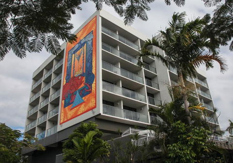 Cairns Plaza Hotel - Perisher Accommodation 1