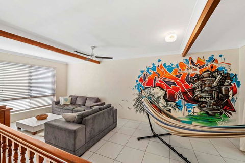 CALOUNDRA Stay - Perisher Accommodation 2