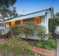 Camellia Cottage - PET FRIENDLY - Kwinana - Perisher Accommodation