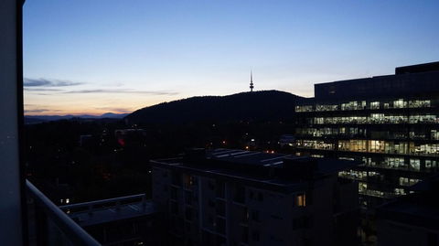 Canberra CBD Metropolitan - Perisher Accommodation 2