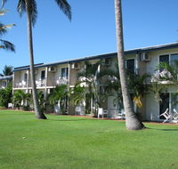 Cardwell Beachcomber Motel  Tourist Park - Perisher Accommodation