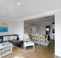 Casa Sorella - beachfront family home - Perisher Accommodation